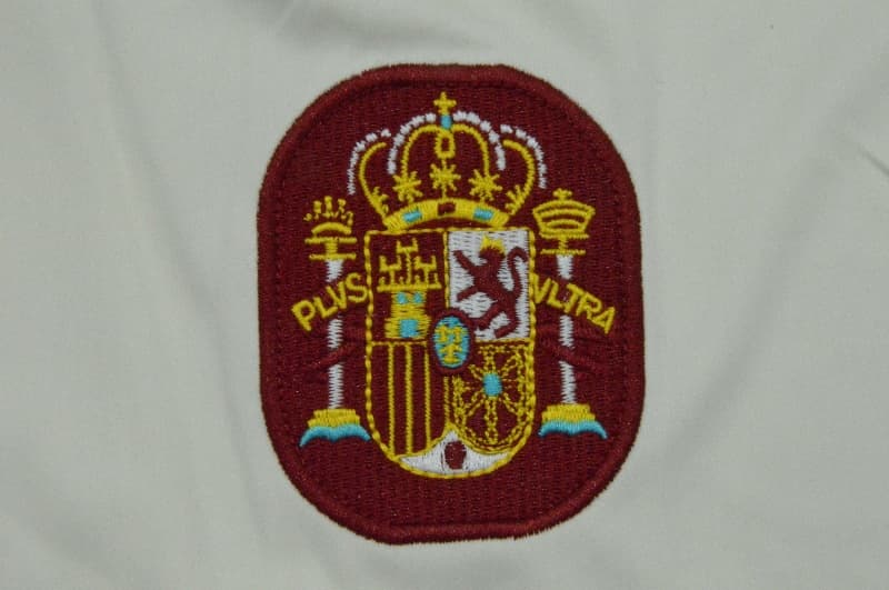 Thailand Quality(AAA) 2026 Spain Training Vest Soccer Jersey 02