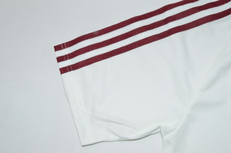 Thailand Quality(AAA) 2026 Spain White Soccer Jersey