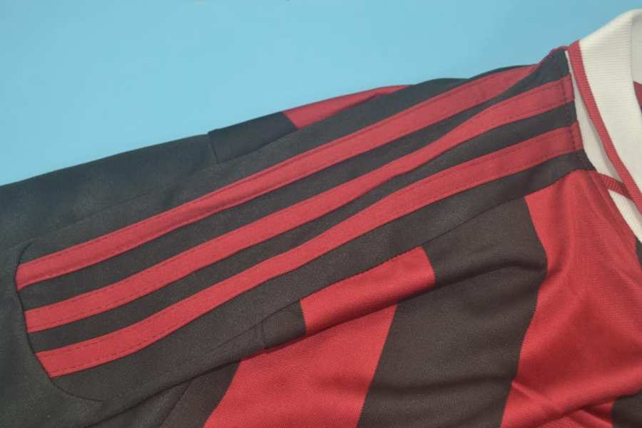 Thailand Quality(AAA) 2009/10 AC Milan Home Retro Soccer Jersey