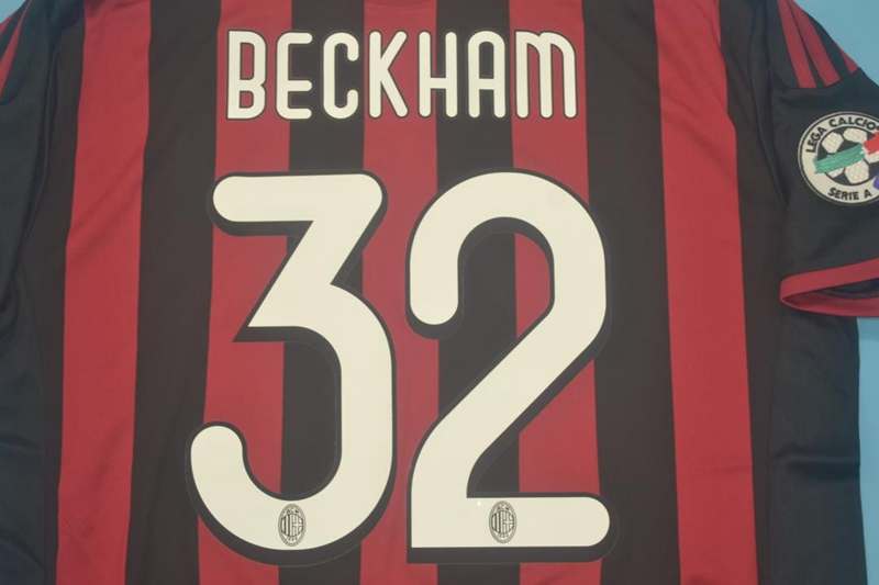 Thailand Quality(AAA) 2009/10 AC Milan Home Retro Soccer Jersey