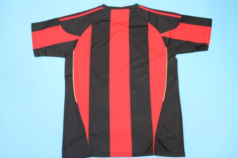 Thailand Quality(AAA) 2010/11 AC Milan Home Retro Soccer Jersey