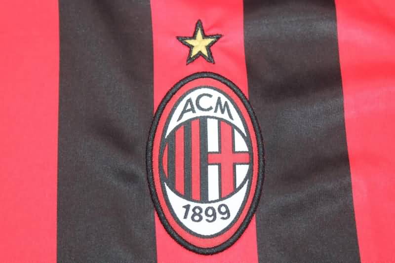 Thailand Quality(AAA) 2017/18 AC Milan Home Retro Soccer Jersey