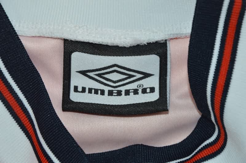 Thailand Quality(AAA) 1987/90 Aberdeen Home Retro Soccer Jersey