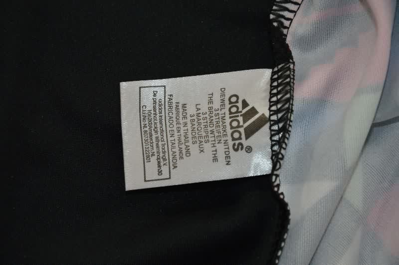 Thailand Quality(AAA) 1990 Argentina Goalkeeper Retro Soccer Jersey