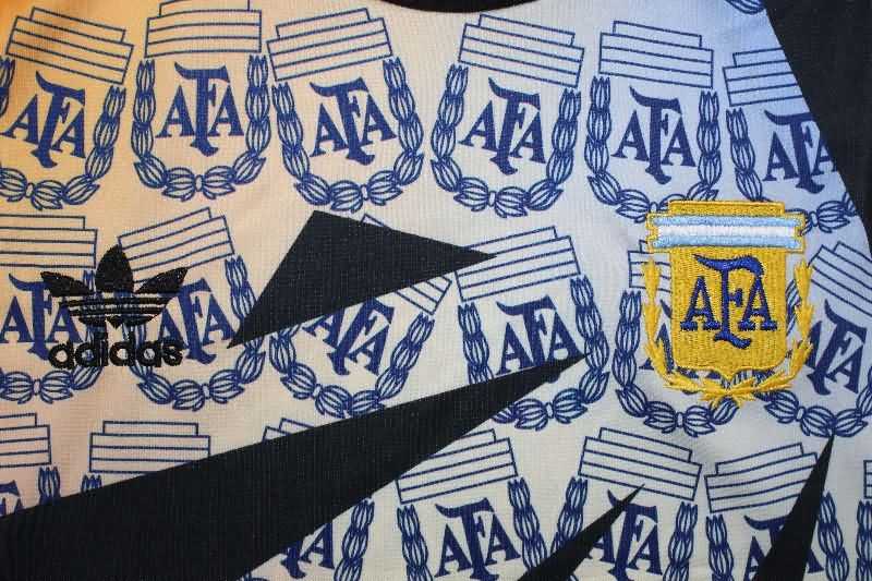 Thailand Quality(AAA) 1993 Argentina Goalkeeper Retro Soccer Jersey