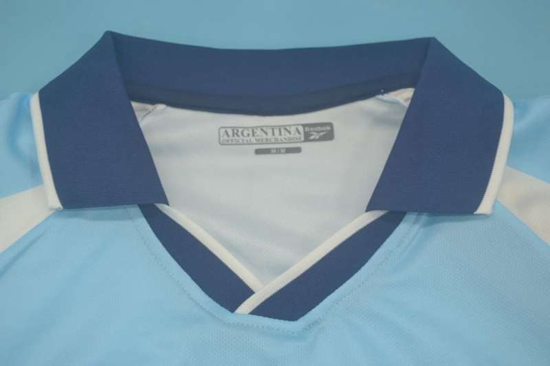 Thailand Quality(AAA) 2001 Argentina Home Retro Soccer Jersey