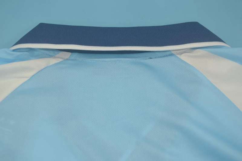 Thailand Quality(AAA) 2001 Argentina Home Retro Soccer Jersey