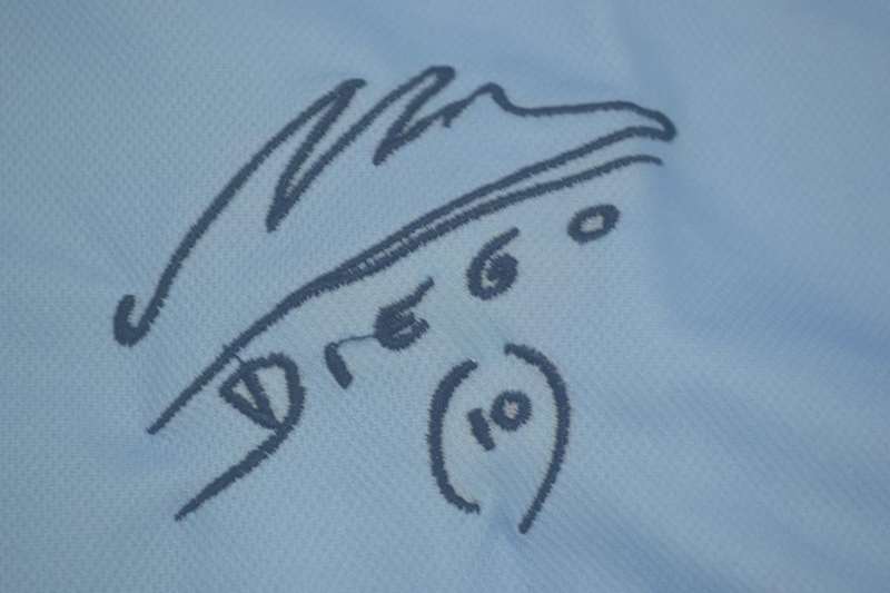 Thailand Quality(AAA) 2001 Argentina Maradona Retro Soccer Jersey