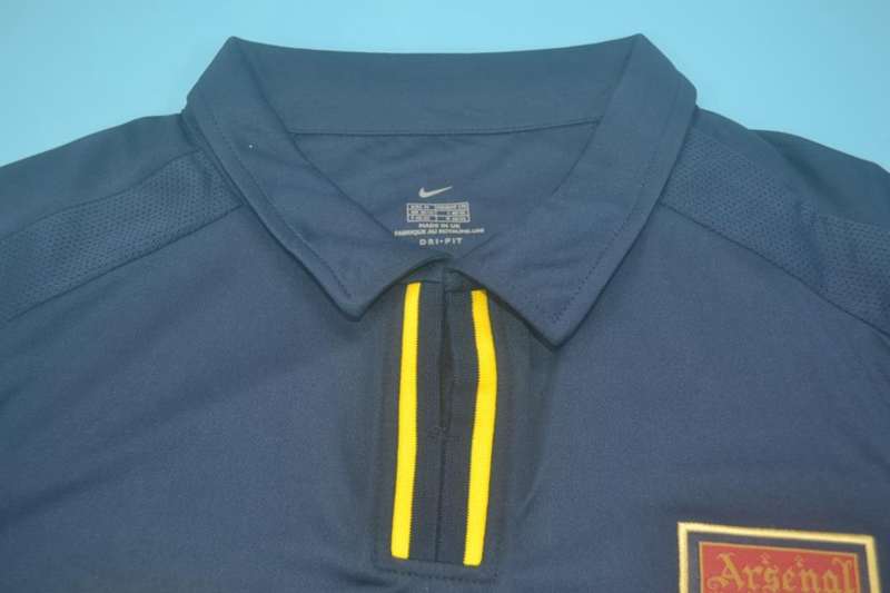 Thailand Quality(AAA) 2000/02 Arsenal Away Retro Soccer Jersey