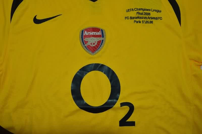 Thailand Quality(AAA) 2005/06 Arsenal Away Final Retro Soccer Jersey