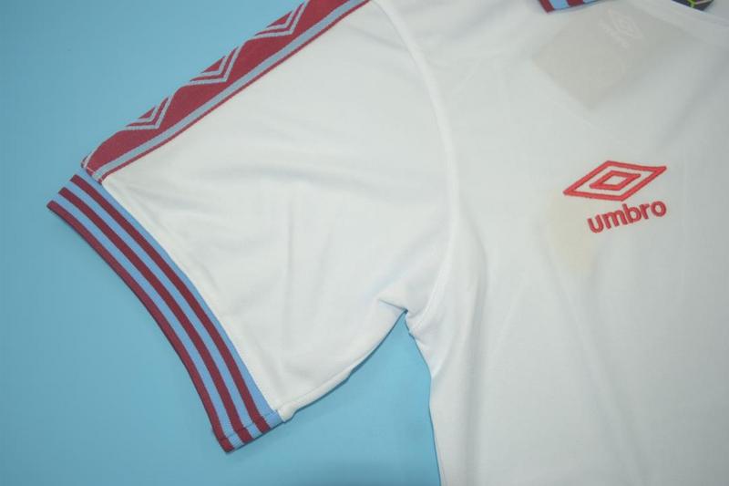 Thailand Quality(AAA) 1980/81 Aston Villa Away Retro Soccer Jersey