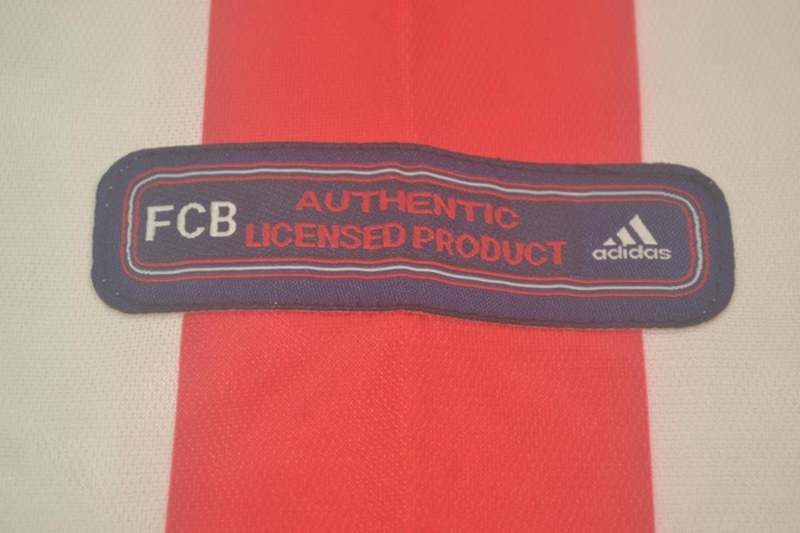 Thailand Quality(AAA) 2000/02 Bayern Munich Away Retro Soccer Jersey