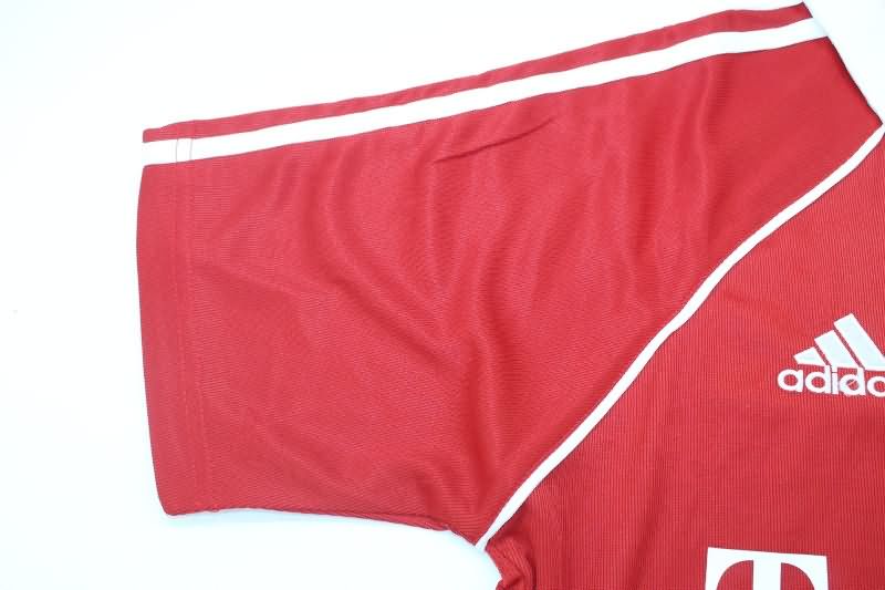 Thailand Quality(AAA) 2005/07 Bayern Munich Home Retro Soccer Jersey