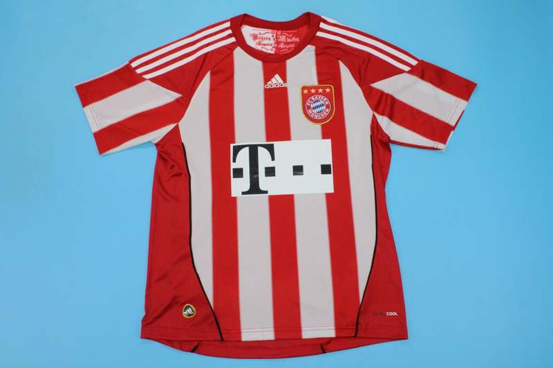 Thailand Quality(AAA) 2010/11 Bayern Munich Home Retro Soccer Jersey