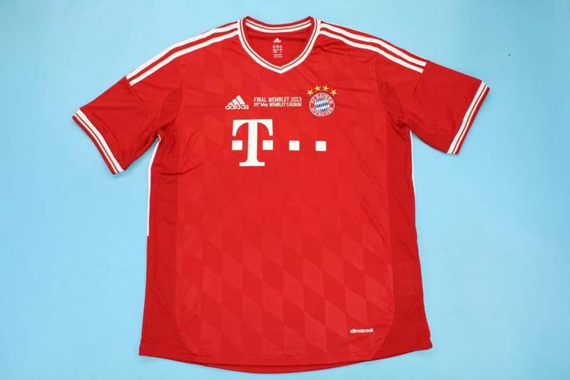 Thailand Quality(AAA) 2012/13 Bayern Munich Home Retro Soccer Jersey