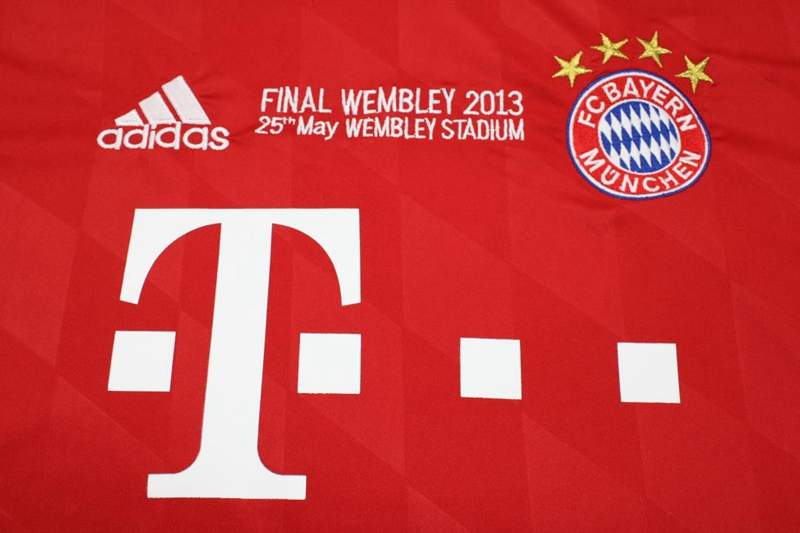 Thailand Quality(AAA) 2012/13 Bayern Munich Home Retro Soccer Jersey