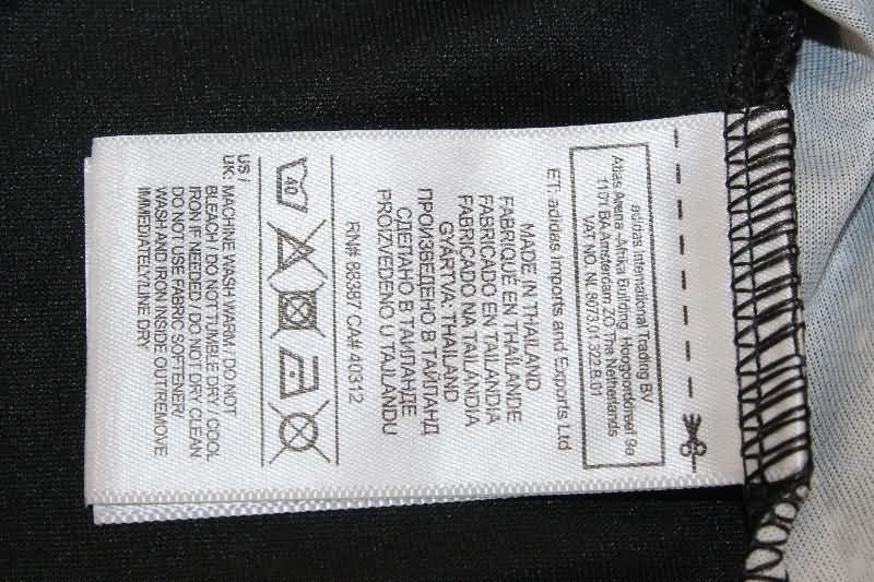 Thailand Quality(AAA) 2021/22 Bayern Munich Away Retro Soccer Jersey