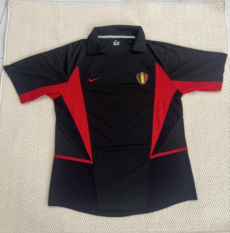 Thailand Quality(AAA) 2002 Belgium Away Retro Soccer Jersey