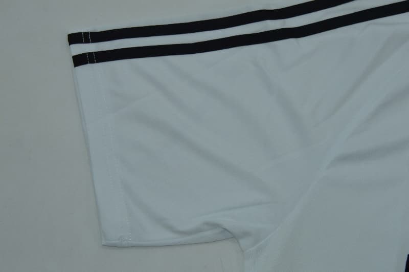 Thailand Quality(AAA) 1996/97 Besiktas Home Retro Soccer Jersey