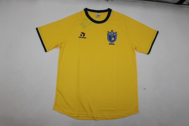 Thailand Quality(AAA) 1982 Brazil Home Retro Soccer Jersey