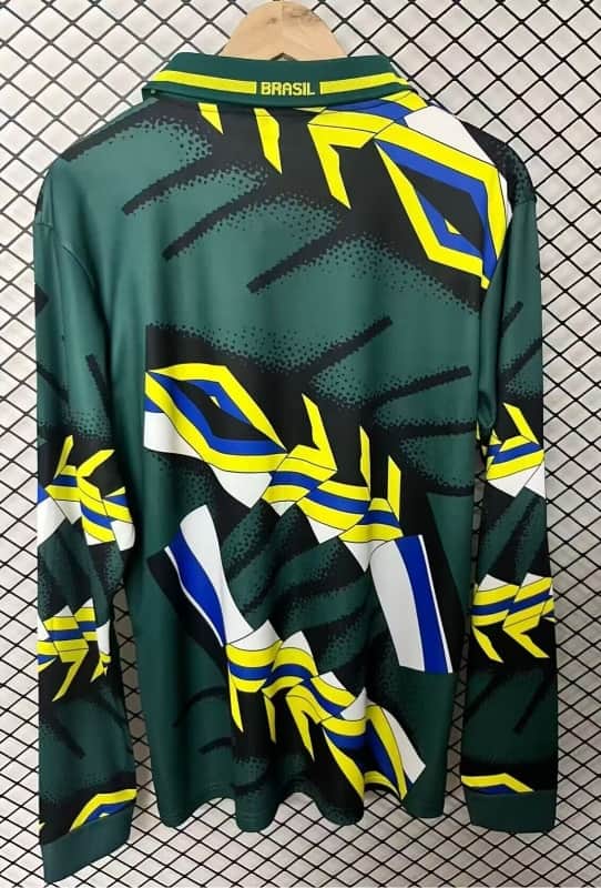 Thailand Quality(AAA) 1994 Brazil Goalkeeper Green Retro Long Soccer Jersey