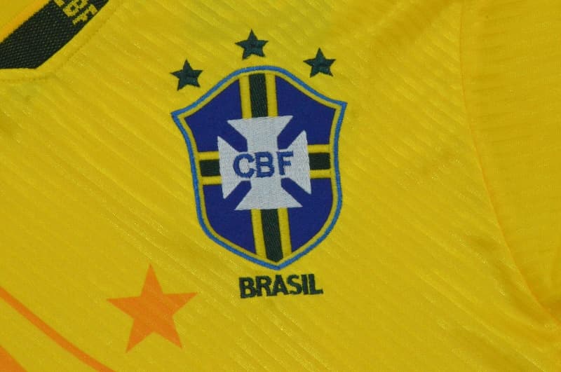 Thailand Quality(AAA) 1994 Brazil Home Retro Long Sleeve Soccer Jersey