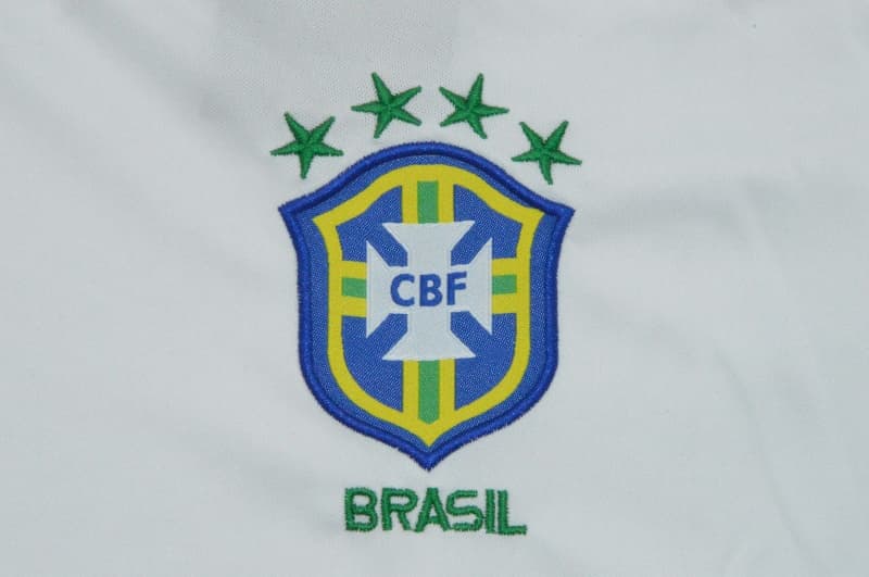 Thailand Quality(AAA) 1998 Brazil Goalkeeper White Retro Long Sleeve Soccer Jersey
