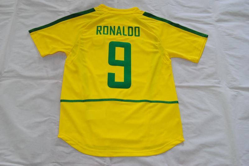 Thailand Quality(AAA) 2002 Brazil Home Retro Soccer Jersey