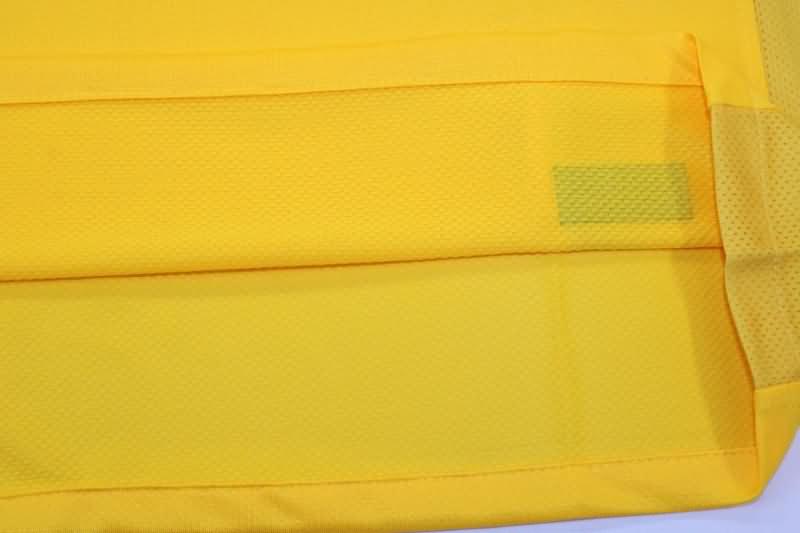 Thailand Quality(AAA) 2010 Brazil Home Retro Soccer Jersey