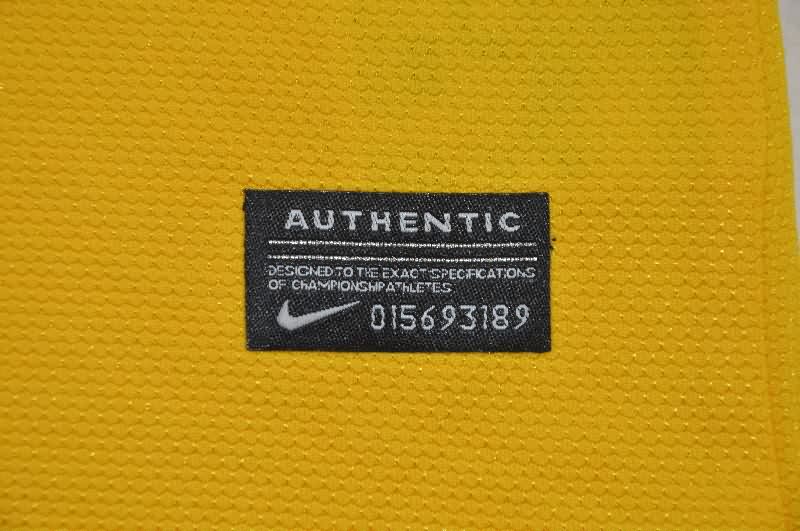 Thailand Quality(AAA) 2012 Brazil Home Retro Soccer Jersey