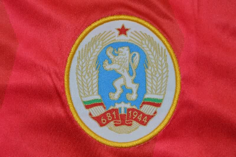 Thailand Quality(AAA) 1986 Bulgaria Away Retro Soccer Jersey