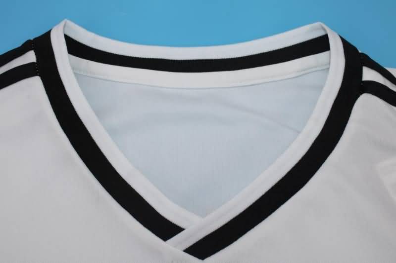 Thailand Quality(AAA) 1986 Colo Colo Home Retro Soccer Jersey