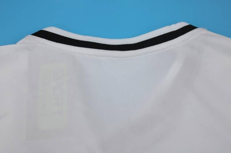 Thailand Quality(AAA) 1986 Colo Colo Home Retro Soccer Jersey