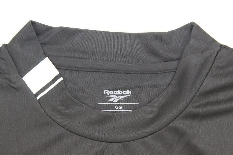 Thailand Quality(AAA) 2004 Colo Colo Away Retro Soccer Jersey