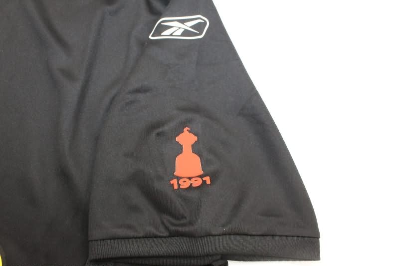 Thailand Quality(AAA) 2004 Colo Colo Away Retro Soccer Jersey