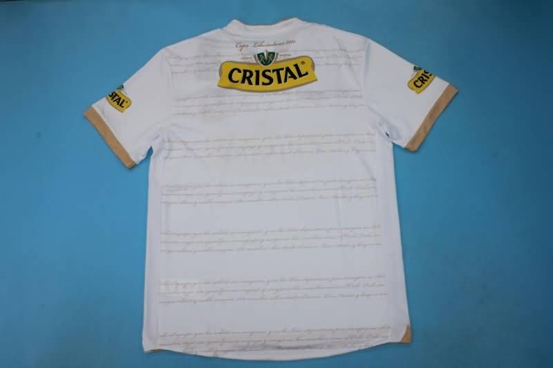 Thailand Quality(AAA) 2011 Colo Colo Retro Home Soccer Jersey