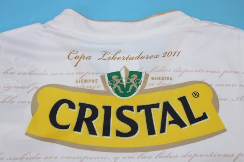 Thailand Quality(AAA) 2011 Colo Colo Retro Home Soccer Jersey