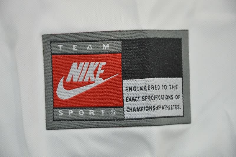 Thailand Quality(AAA) 1997/98 Colo Colo Home Retro Long Sleeve Soccer Jersey