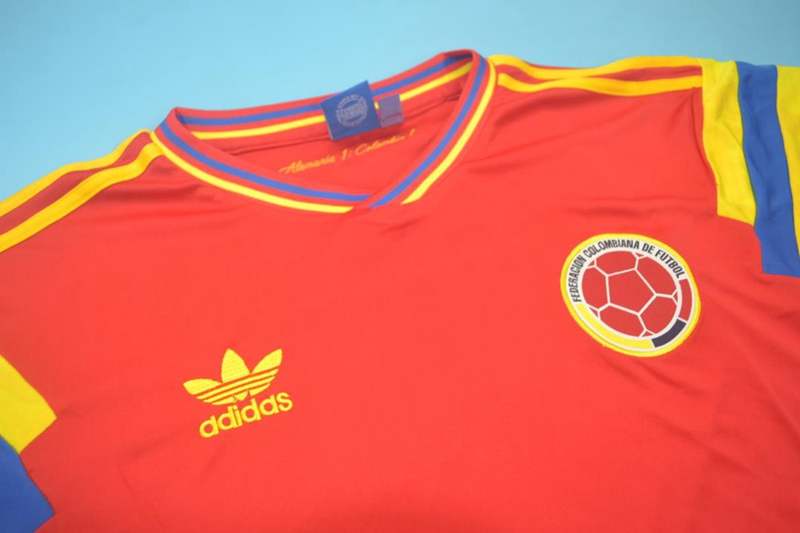 Thailand Quality(AAA) 1990 Colombia Away Retro Soccer Jersey