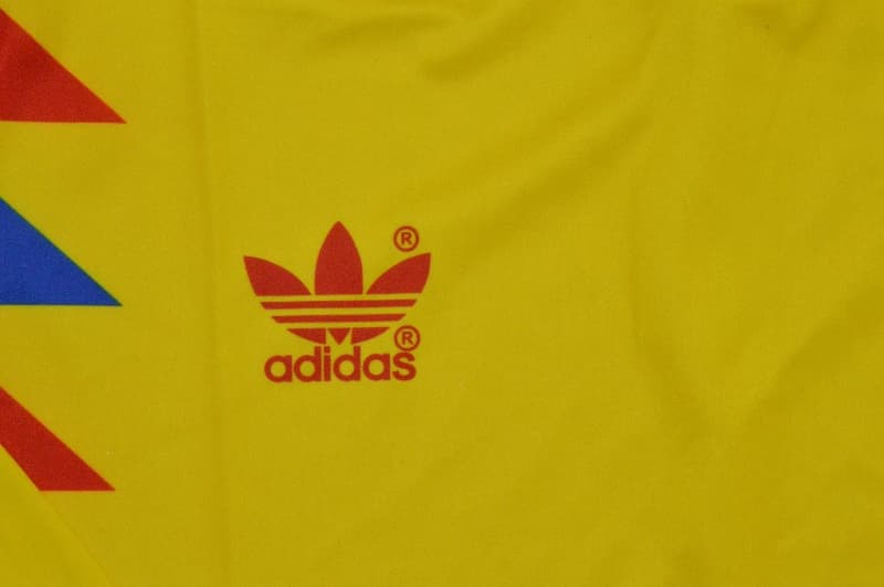 Thailand Quality(AAA) 1990 Colombia Home Retro Long Sleeve Soccer Jersey