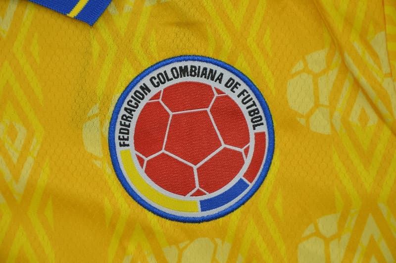 Thailand Quality(AAA) 1993 Colombia Home Retro Soccer Jersey