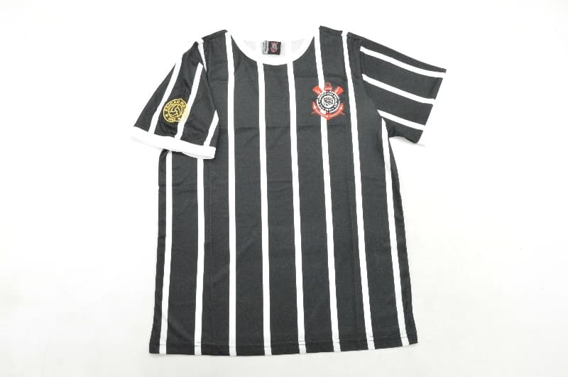 Thailand Quality(AAA) 1982 Corinthians Away Retro Soccer Jersey