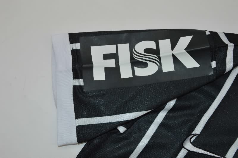 Thailand Quality(AAA) 1994 Corinthians Away Retro Soccer Jersey