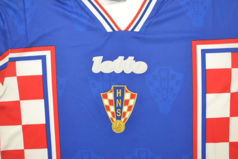 Thailand Quality(AAA) 1998 Croatia Away Retro Soccer Jersey