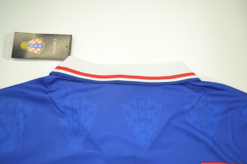 Thailand Quality(AAA) 1998 Croatia Away Retro Soccer Jersey