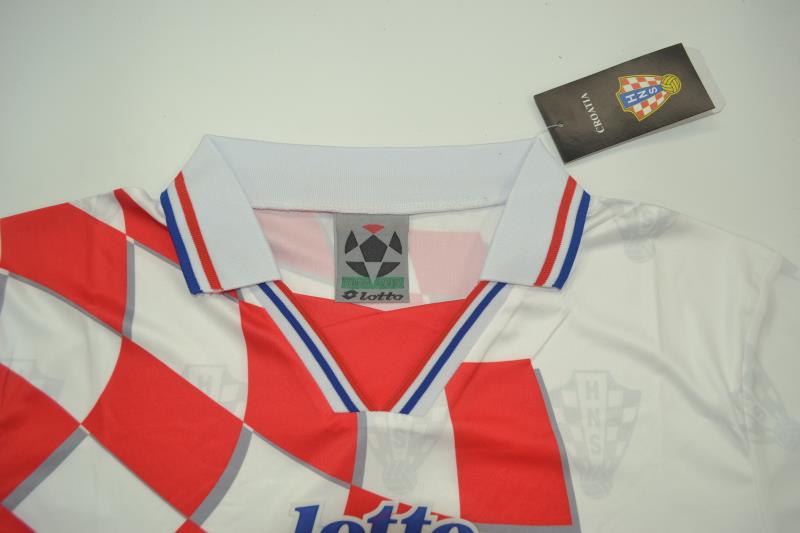 Thailand Quality(AAA) 1998 Croatia Home Retro Soccer Jersey