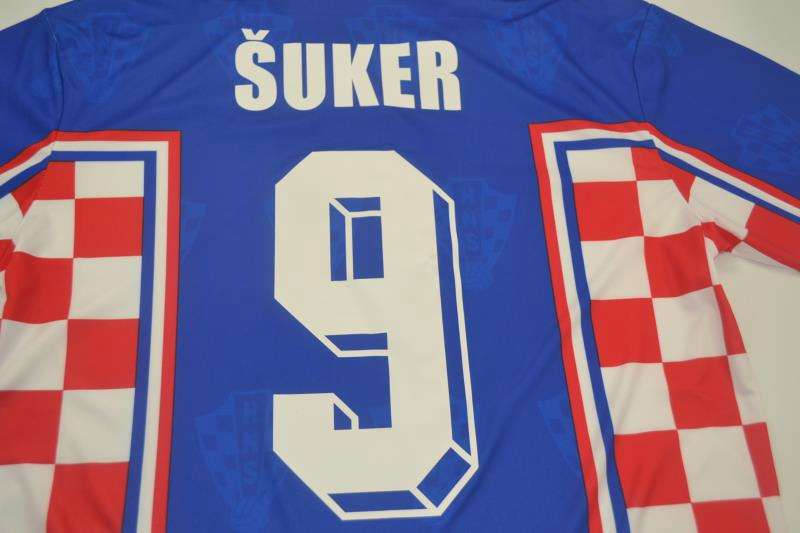 Thailand Quality(AAA) 1998 Croatia Home Retro Soccer Jersey