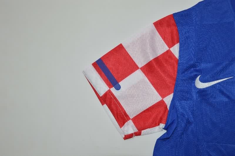 Thailand Quality(AAA) 2010 Croatia Away Retro Soccer Jersey