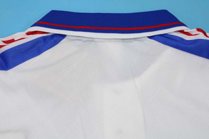 Thailand Quality(AAA) 1996 Czech Away Retro Soccer Jersey