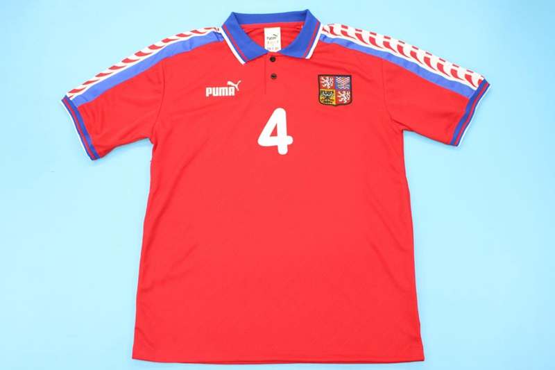 Thailand Quality(AAA) 1996 Czech Home Retro Soccer Jersey